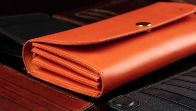 Leather Wallets and Purses