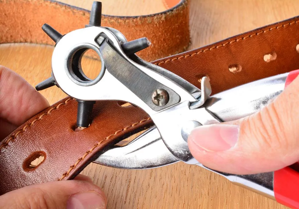 Using a Rotary Punch