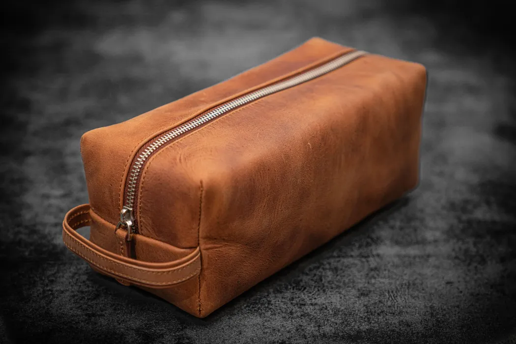 What Exactly is a Dopp Kit