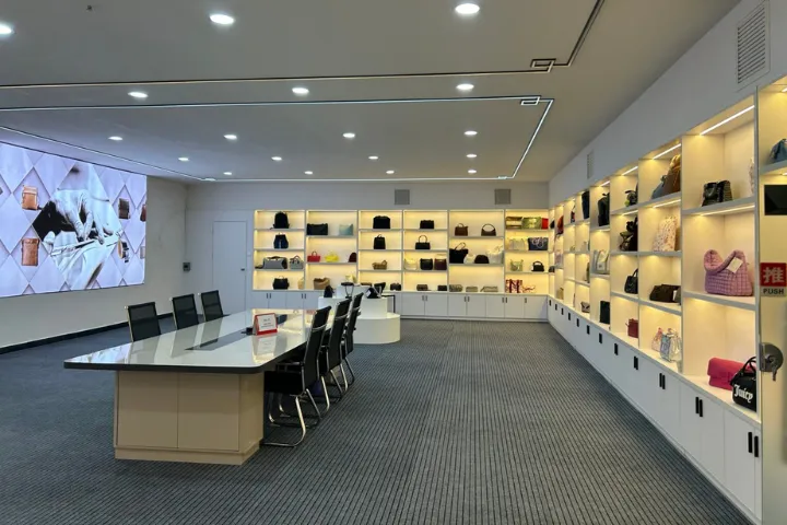 dongguan lezhao (china)