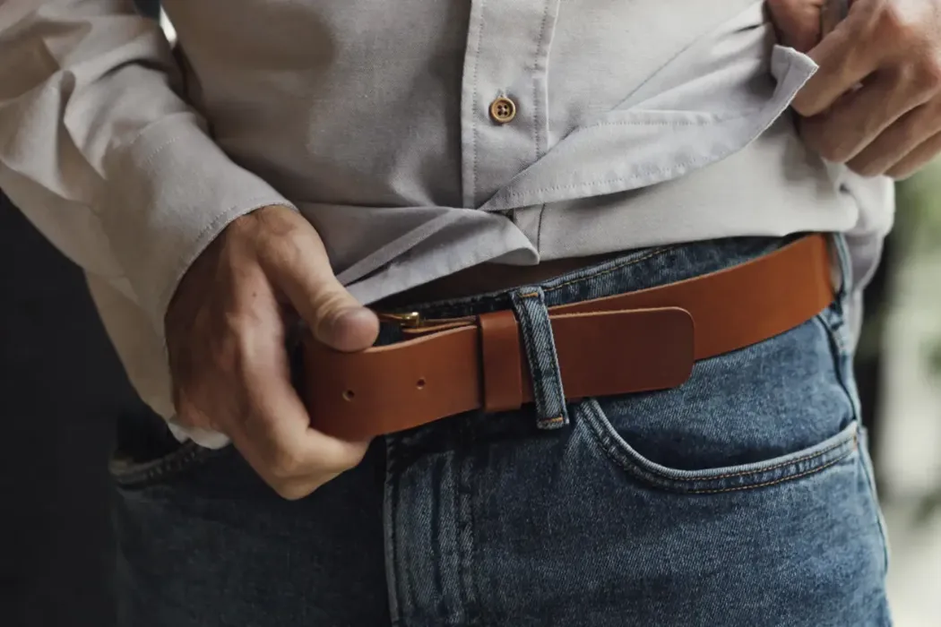 how can you test the leather quality with your senses