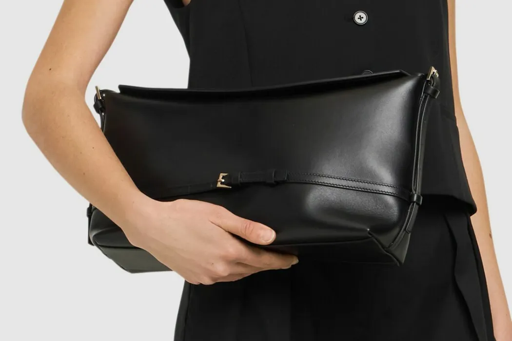 how to choose the right elle handbag size