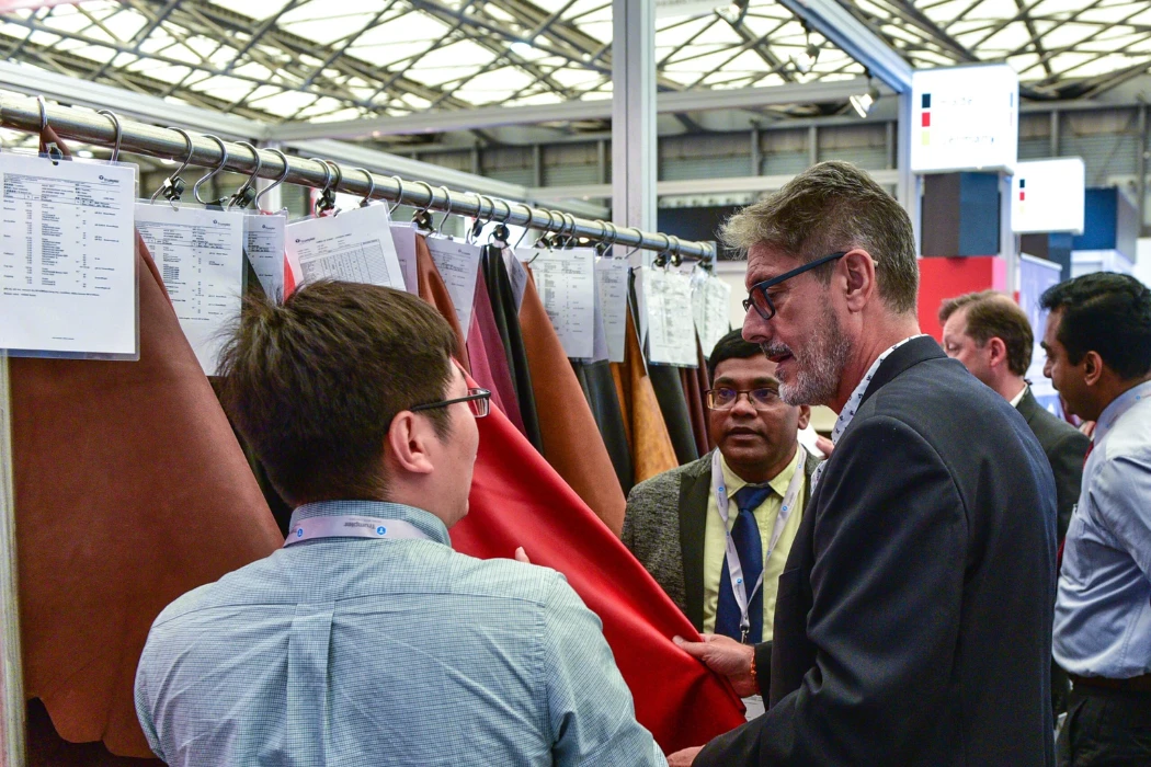 maximizing trade show roi a buyer’s guide to aplf and lineapelle