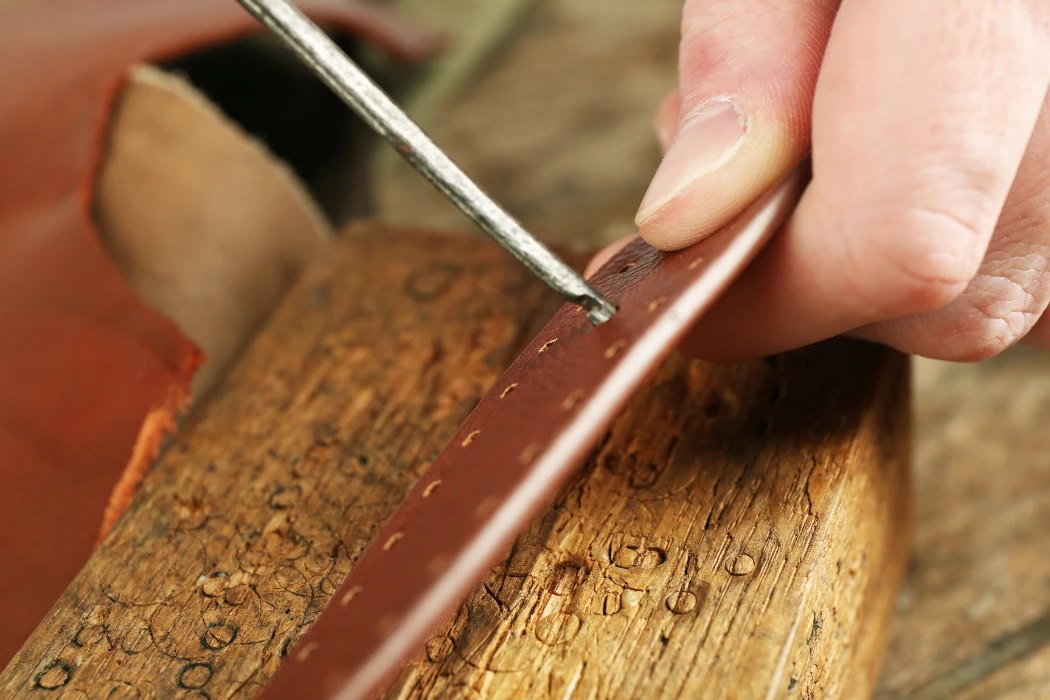 how does precision skiving work for leather belts